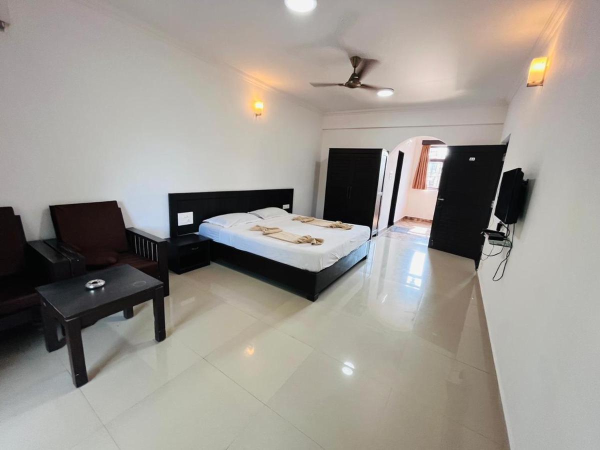 Naga Cottages Morjim Ngoại thất bức ảnh