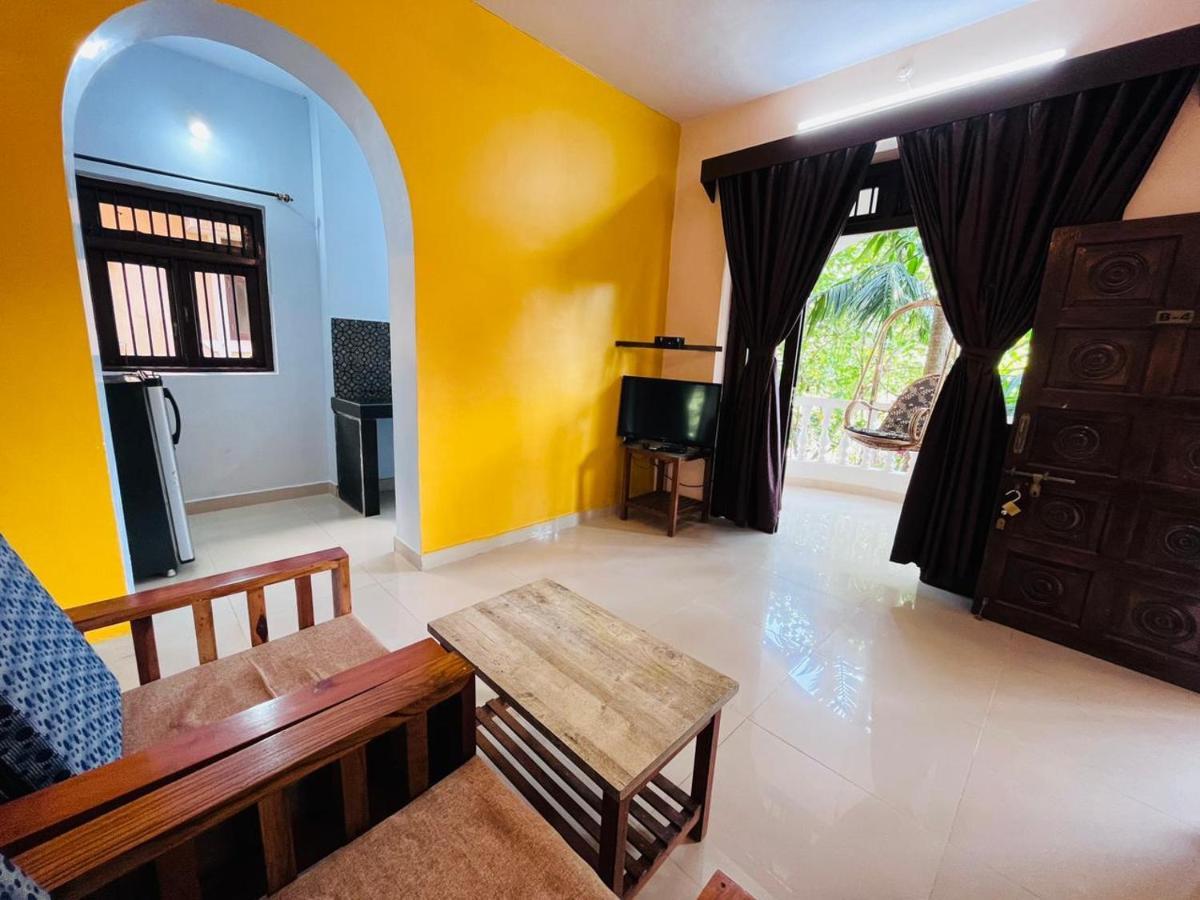 Naga Cottages Morjim Ngoại thất bức ảnh
