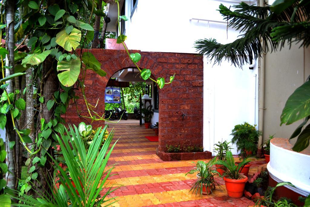 Naga Cottages Morjim Ngoại thất bức ảnh