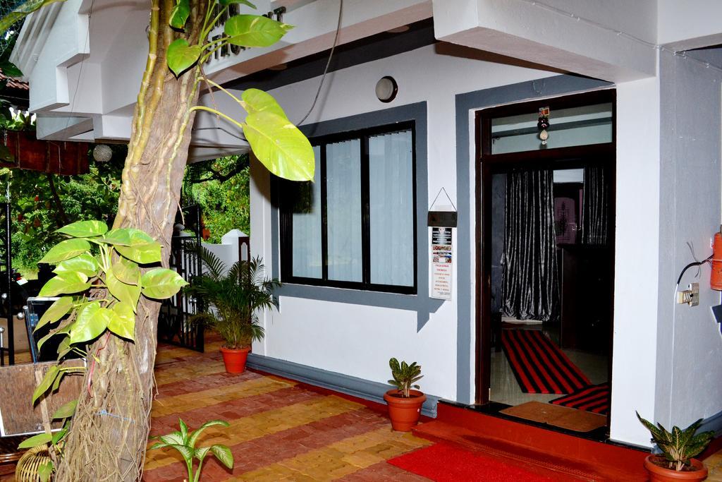 Naga Cottages Morjim Ngoại thất bức ảnh
